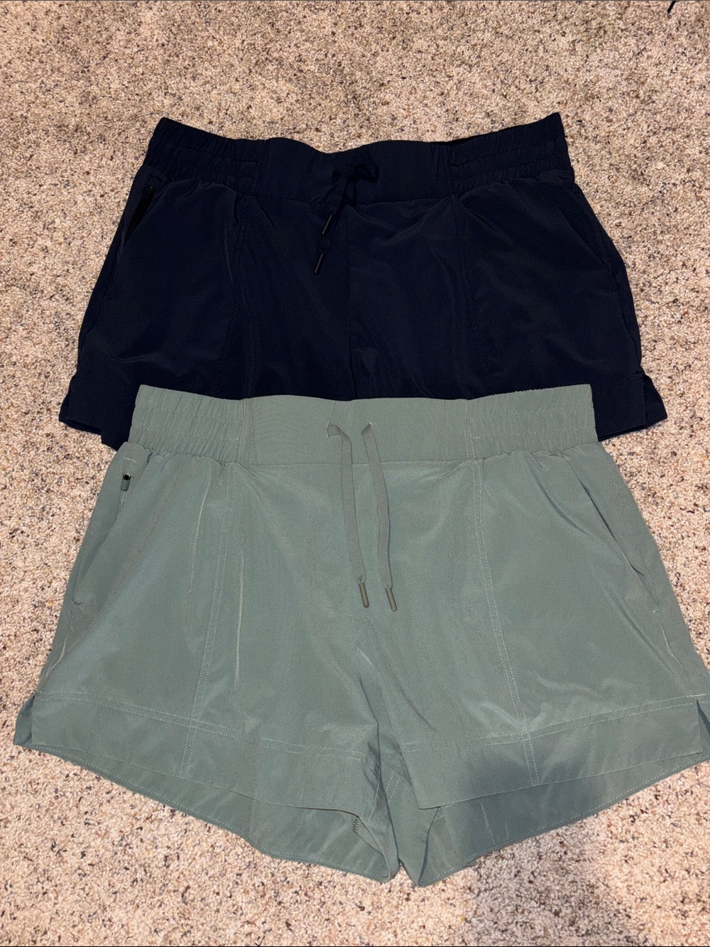 All in Motion - Women’s Elastic Waist Pull-On Shorts in Navy and Sage